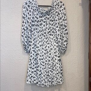 Premier Black and White Floral Long Sleeve Dress